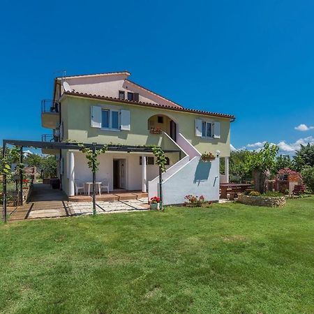 Apartments Stanko Фажана Екстер'єр фото