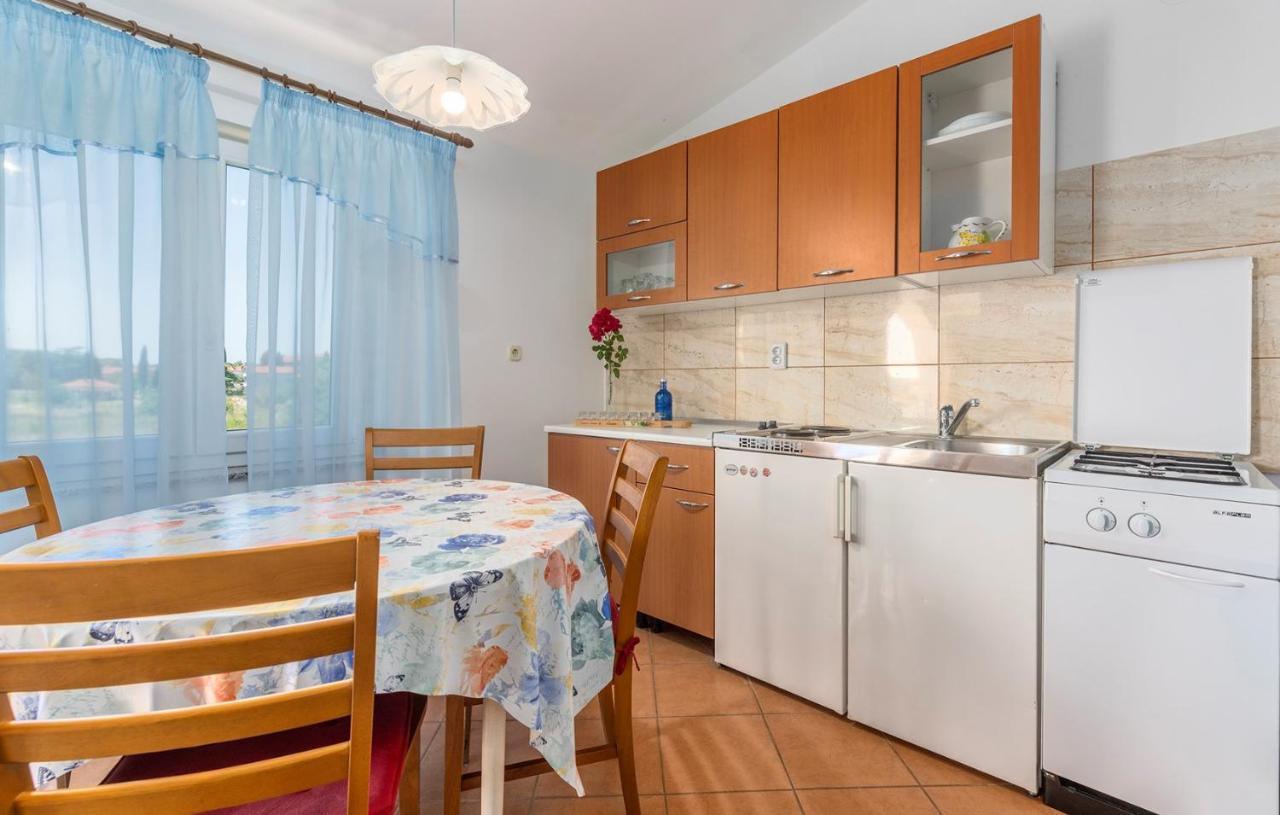 Apartments Stanko Фажана Екстер'єр фото