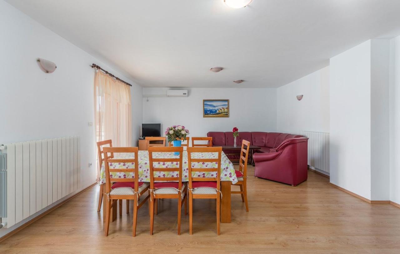 Apartments Stanko Фажана Екстер'єр фото