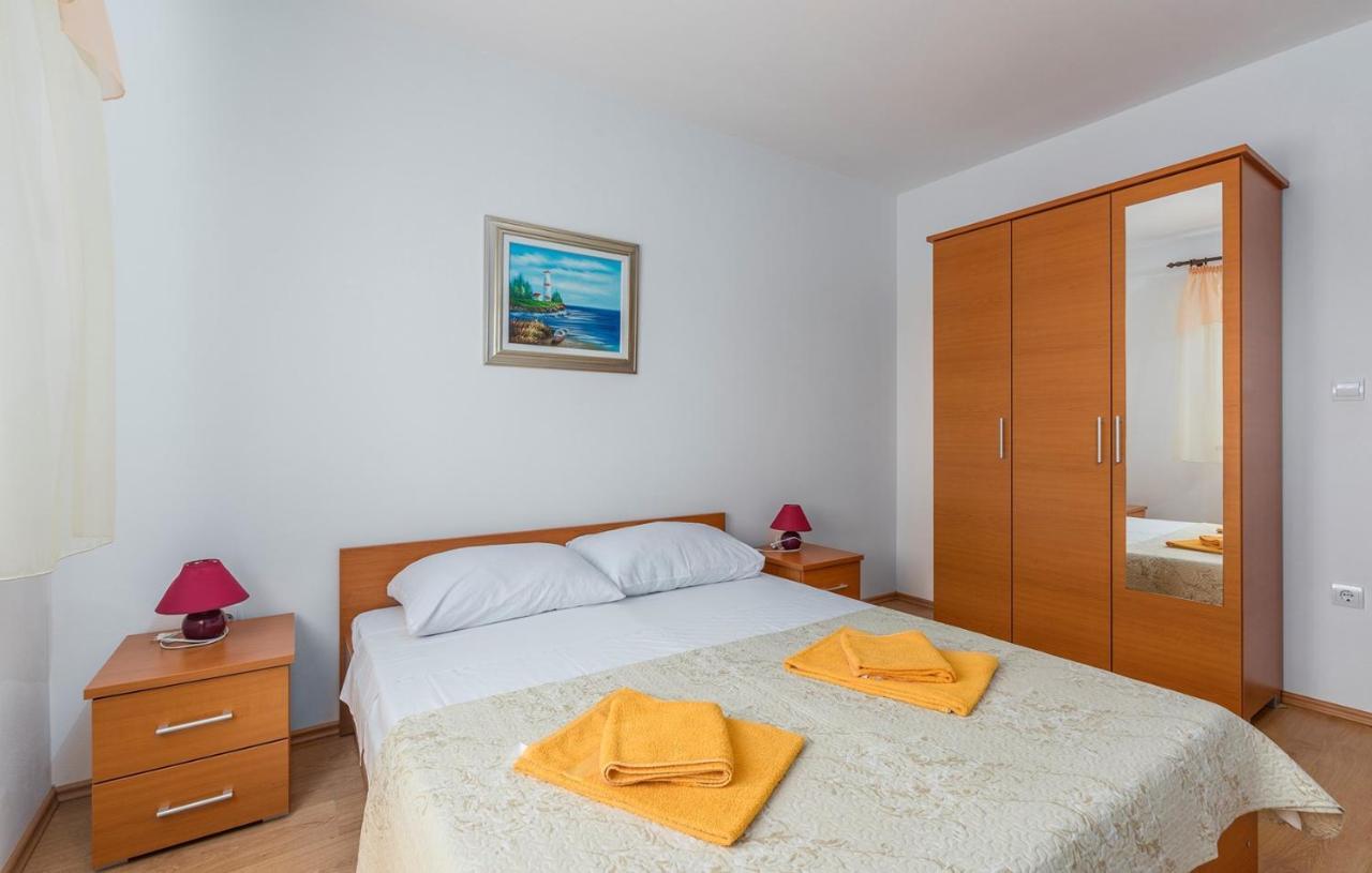 Apartments Stanko Фажана Екстер'єр фото