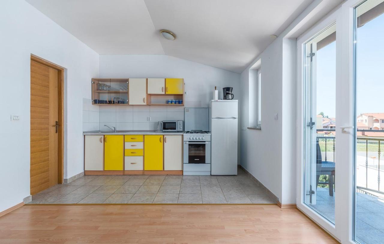 Apartments Stanko Фажана Екстер'єр фото