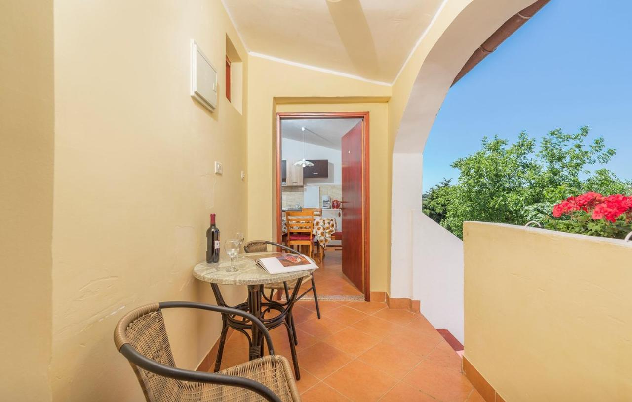 Apartments Stanko Фажана Екстер'єр фото